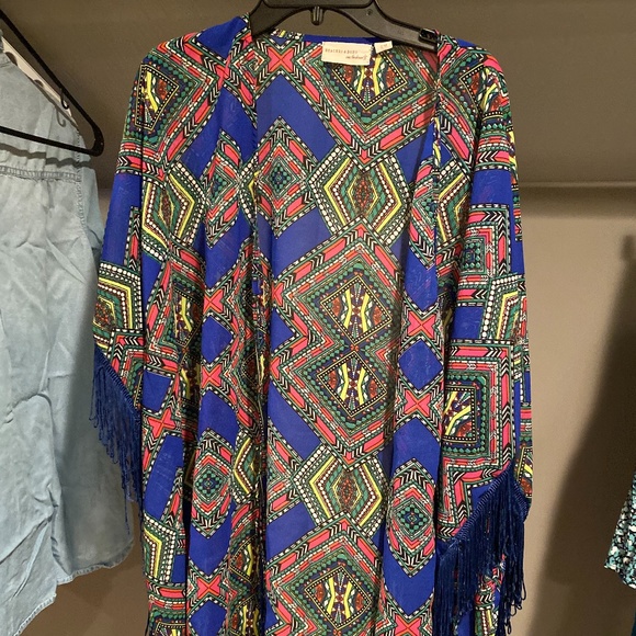 BEACHES AND BOHO Other - BRIGHT FUN COVERUP / KIMONO